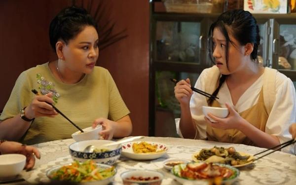 Chửi thề ở Nhà Bà Nữ: Trấn Thành tả đời hay hạ thấp người lao động?-1