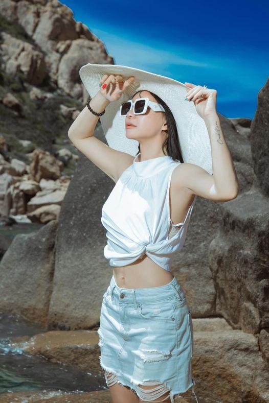 Hậu có tình mới, Cát Phượng thẳng thừng đáp trả khi kiểu tóc bị chê-10