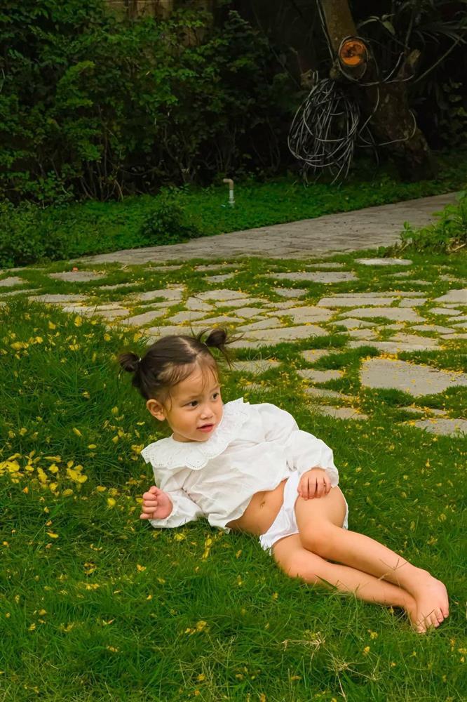 Showbiz Việt ngày 30/1: Hiếu Hiền hết lời khen vợ ngày sinh nhật-9