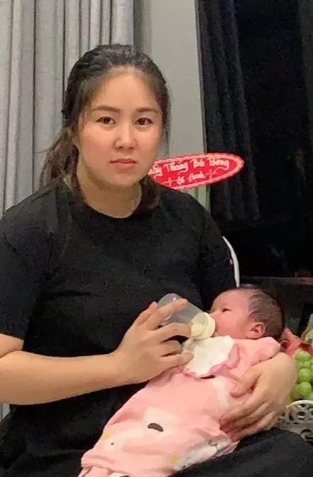 Lê Phương bị lầm mang bầu vì phát tướng dịp Tết-10