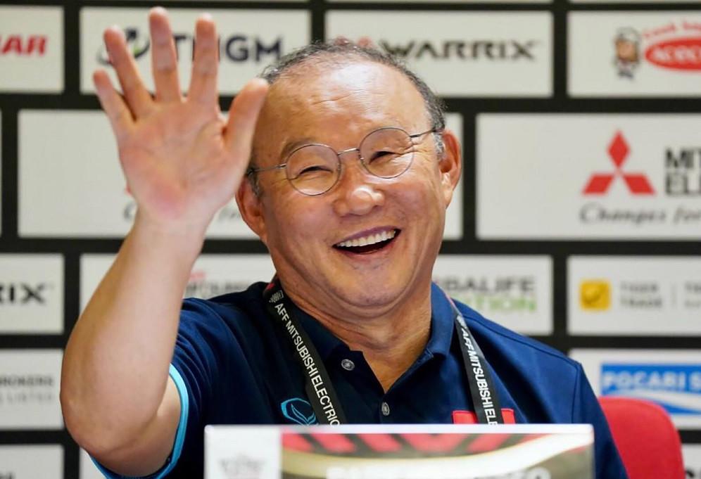 Ông Park: Nhậm chức không ai hay, chia tay gây chú ý-1