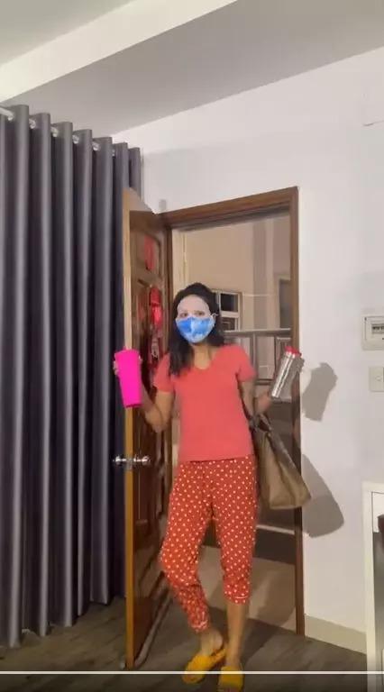 Cười xỉu gương mặt Thùy Tiên, Thúy Ngân, Hà Hồ khi đắp mặt nạ-12