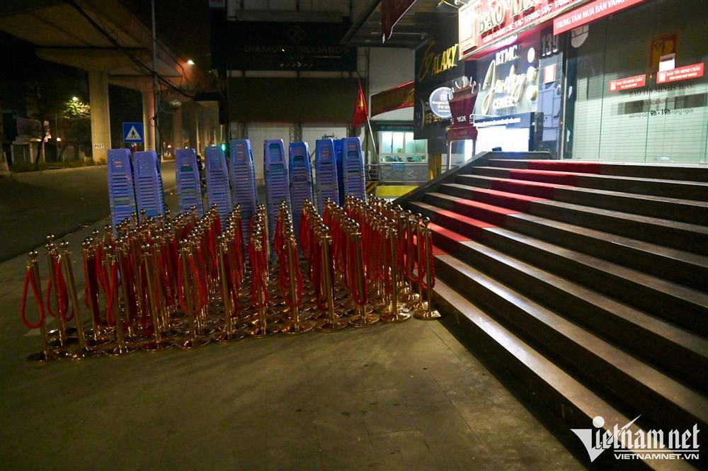 Xếp hàng từ 3h để mua vàng ngày vía Thần Tài ở Hà Nội-13