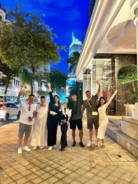 Mới đầu năm, em gái Văn Lâm tỏ rõ thái độ với chị dâu tương lai-1