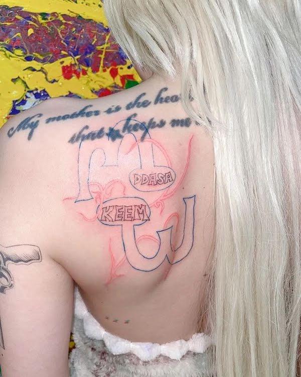 LẠ ĐỜI: Fan yêu cầu bồi thường cho HyunA vì hình xăm xấu tệ-3