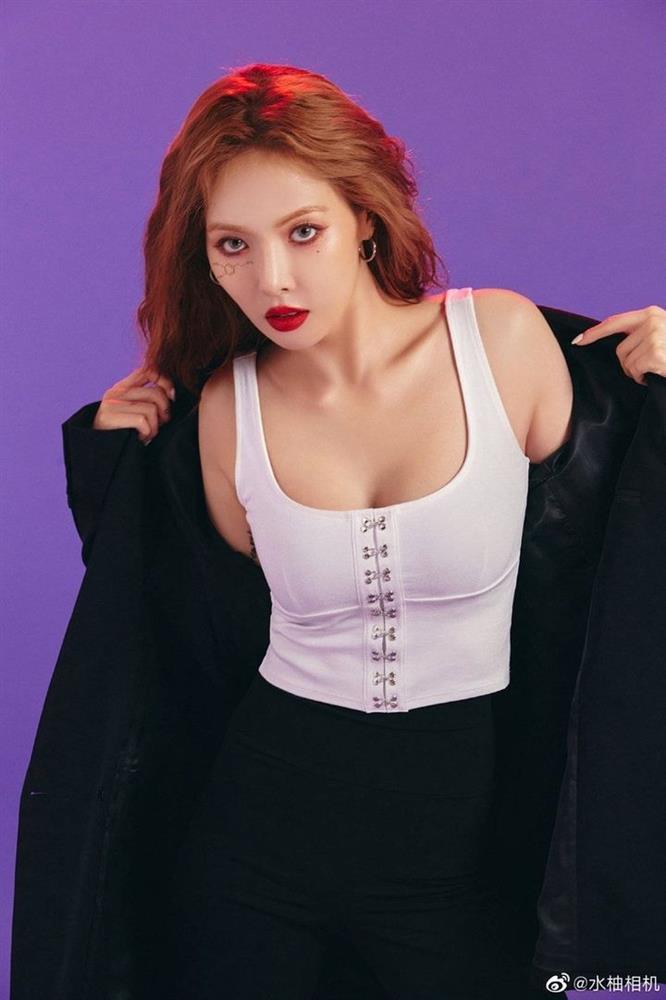 LẠ ĐỜI: Fan yêu cầu bồi thường cho HyunA vì hình xăm xấu tệ-4