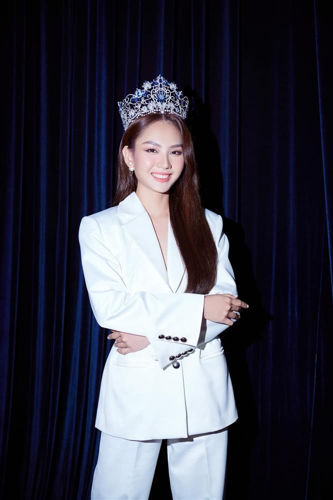 Hoa hậu Mai Phương xuất hiện tại biệt thự chồng cũ Lệ Quyên?-7