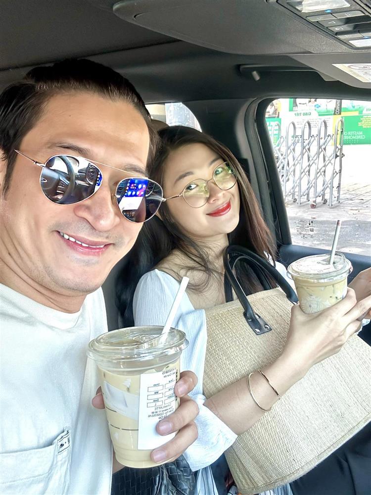 Showbiz Việt ngày 31/1: Bất ngờ ngoại hình con trai Hoàng Bách tuổi 16-7