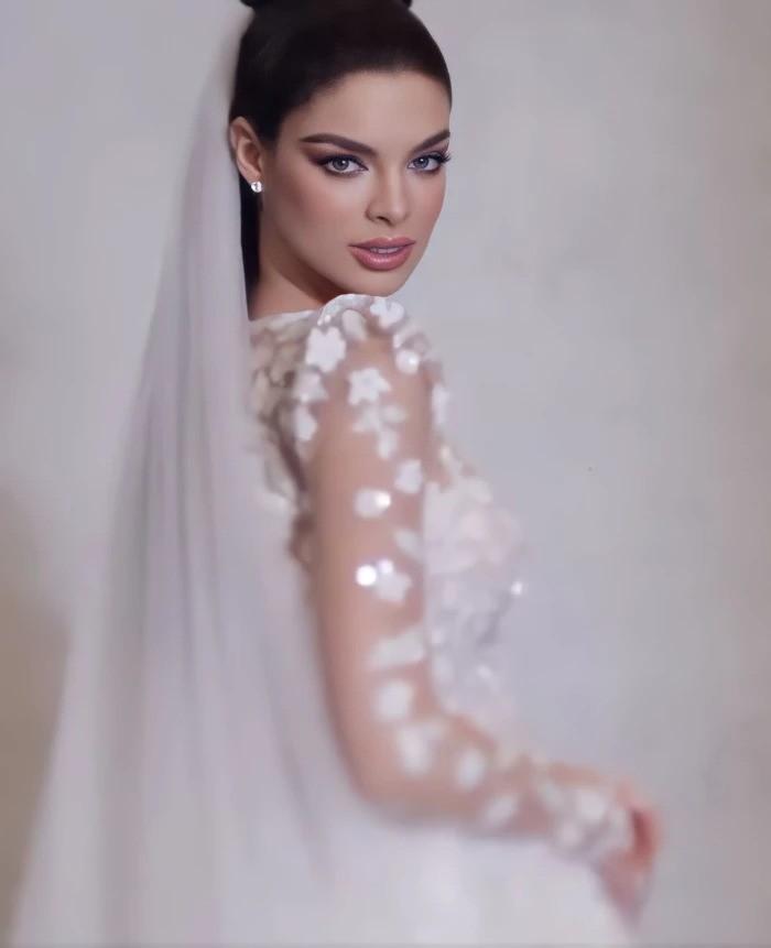 Vợ chồng David Beckham và dàn sao dự tiệc cưới Á hậu Hoàn vũ 2021-5