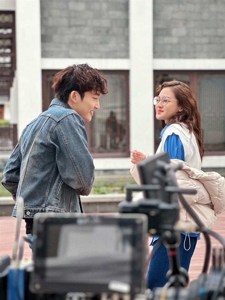 Huyền Lizzie có liên quan đến phim mới của Đình Tú theo cách vô cùng lắt léo?-3