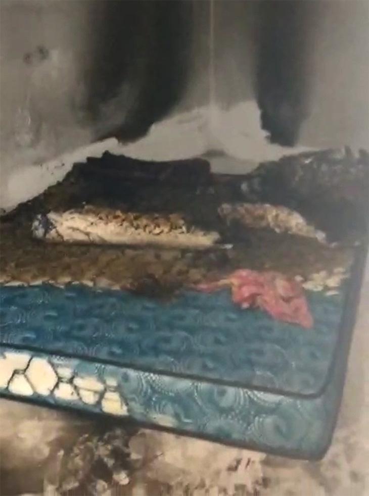 Cha bỏng nặng còn con chết cháy trong phòng bốc mùi xăng-1