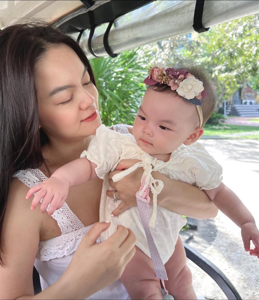 Phạm Quỳnh Anh nhờ bạn trai bí ẩn chụp hình, cái kết phát dỗi-1