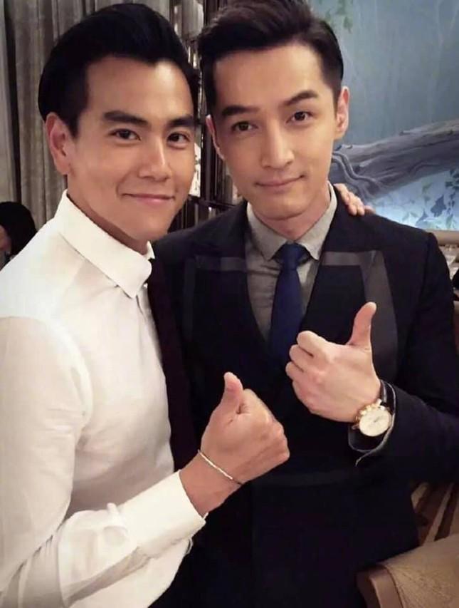 Hồ Ca thông báo cưới vợ có con, Cnet thúc giục Bành Vu Yến-1