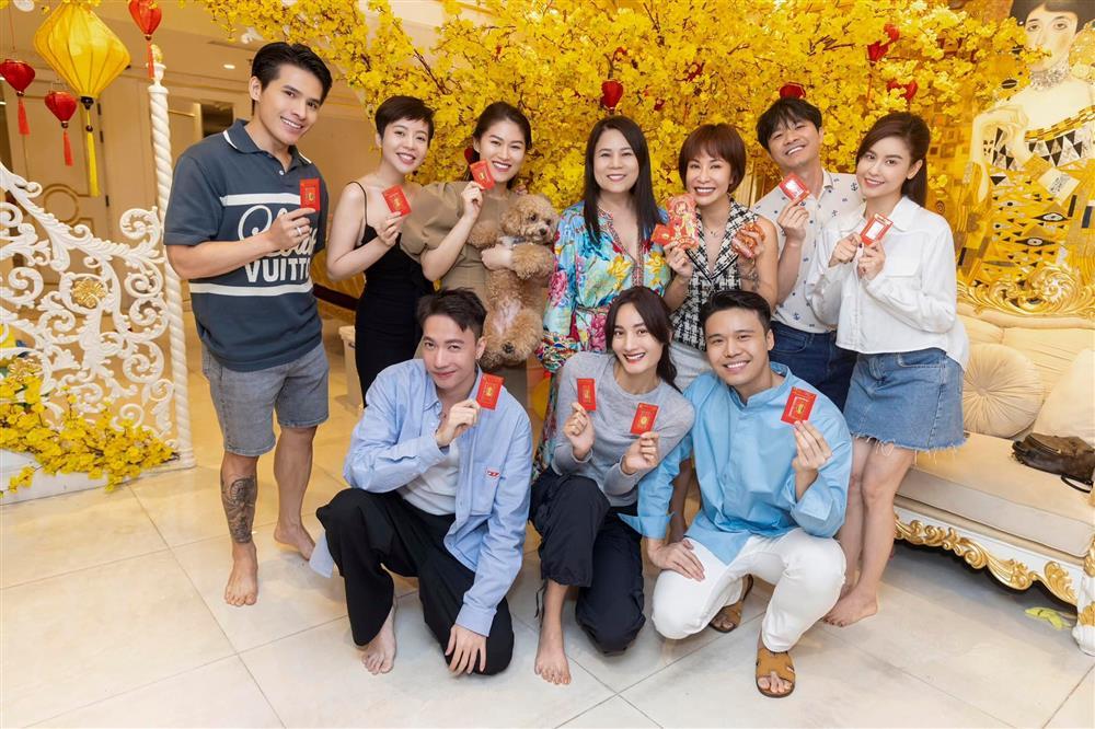 Showbiz Việt ngày 1/2: Quý Bình muốn vợ sinh thêm con năm 2023-11