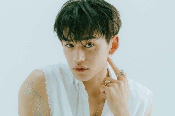 Con trai trùm xã hội đen Hong Kong hạnh phúc bên vợ sau sóng gió-5