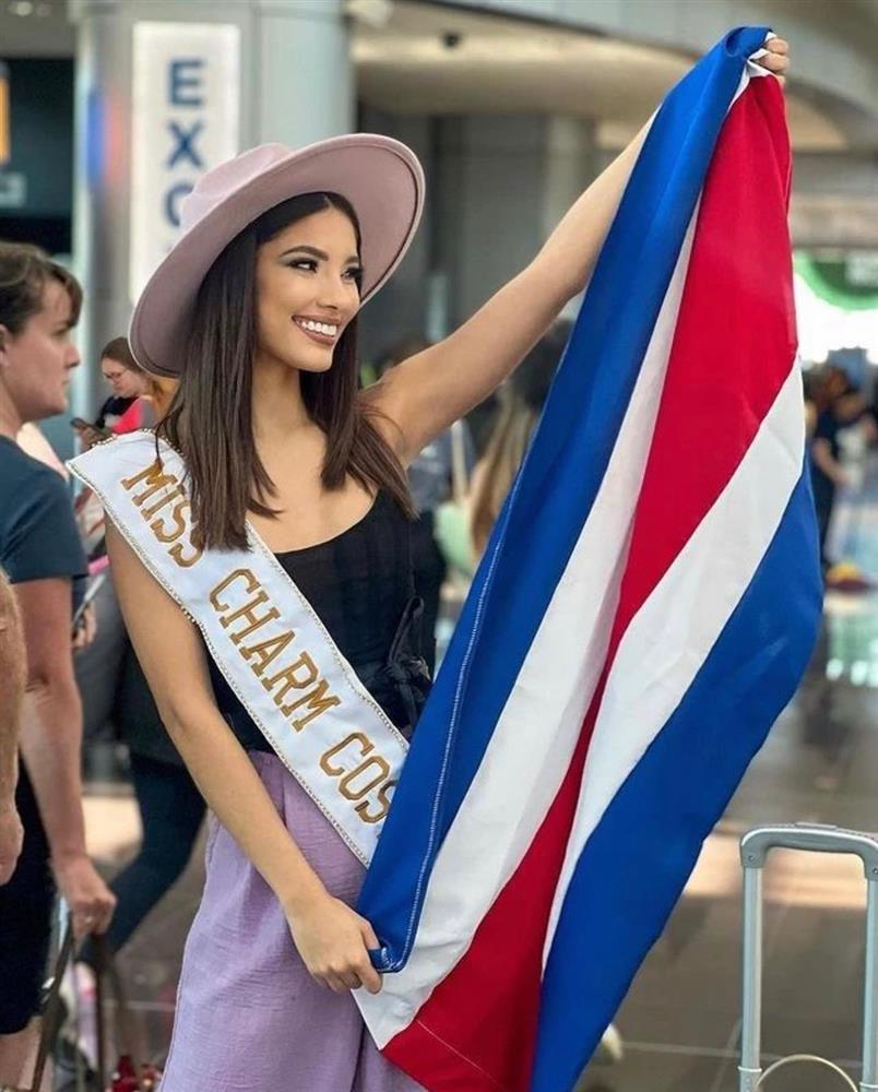 Loạt hoa hậu quốc tế đổ bộ Việt Nam để thi Miss Charm 2023-10