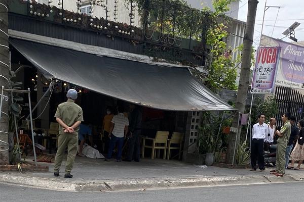 Người đàn ông gục chết trong quán cà phê ở Bình Dương-1