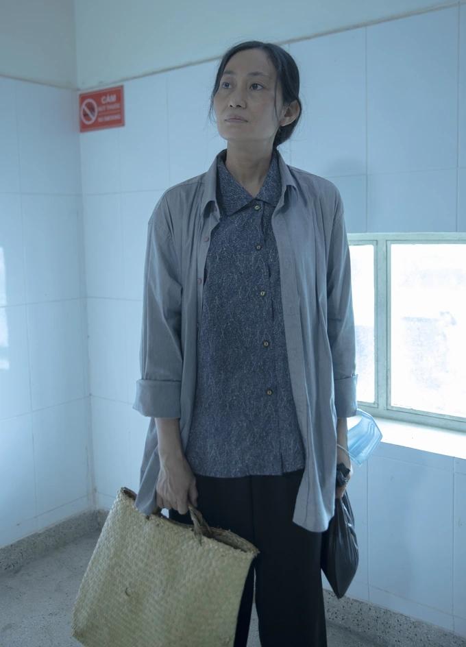 Lê Phương tiết lộ phải lột sạch khi đóng vai chính phim điện ảnh-3