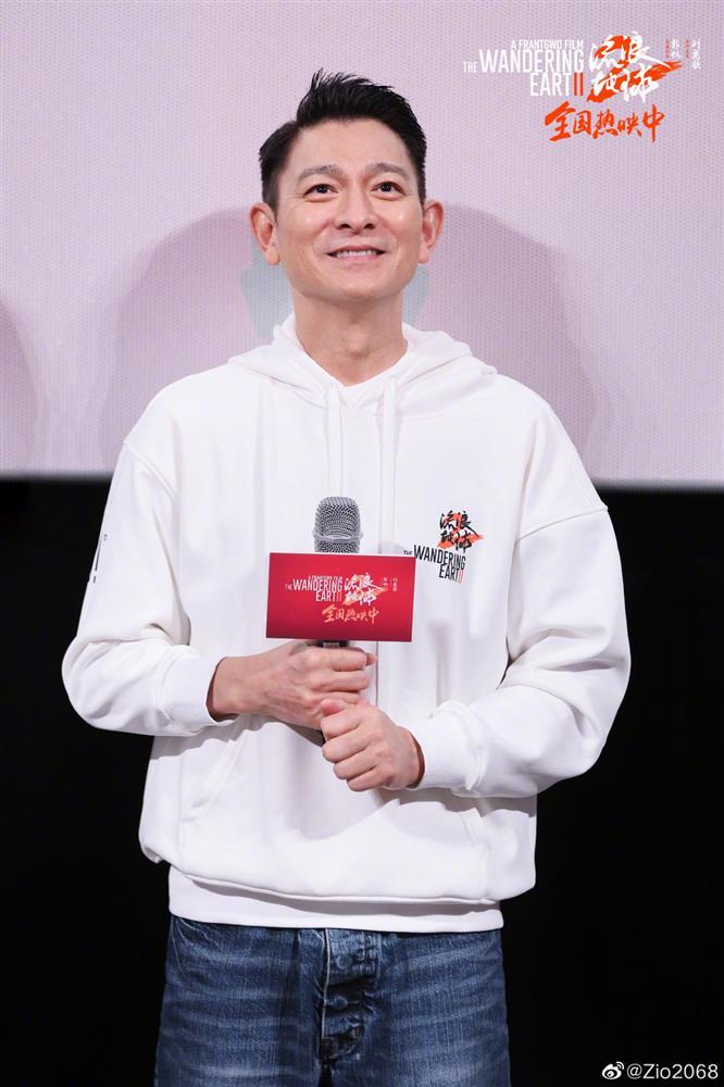 Vợ Ngô Kinh tỏ tình với Lưu Đức Hoa-4