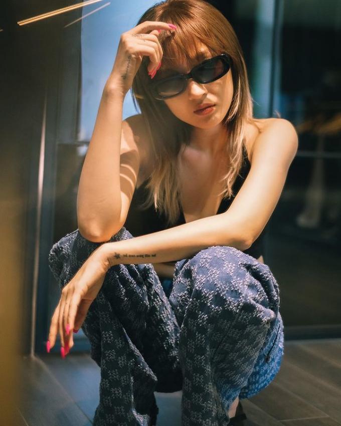 Bảo Anh và bạn trai tin đồn có chung gu xăm trổ cực cá tính-4