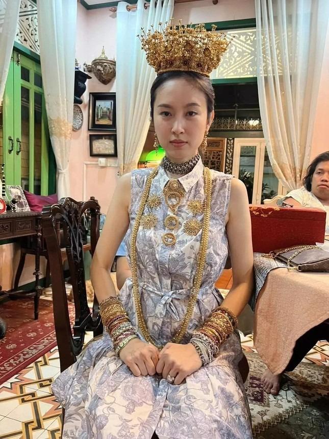 Hoa hậu chuyển giới đẹp nhất Thái Lan cưới bạn trai doanh nhân-5