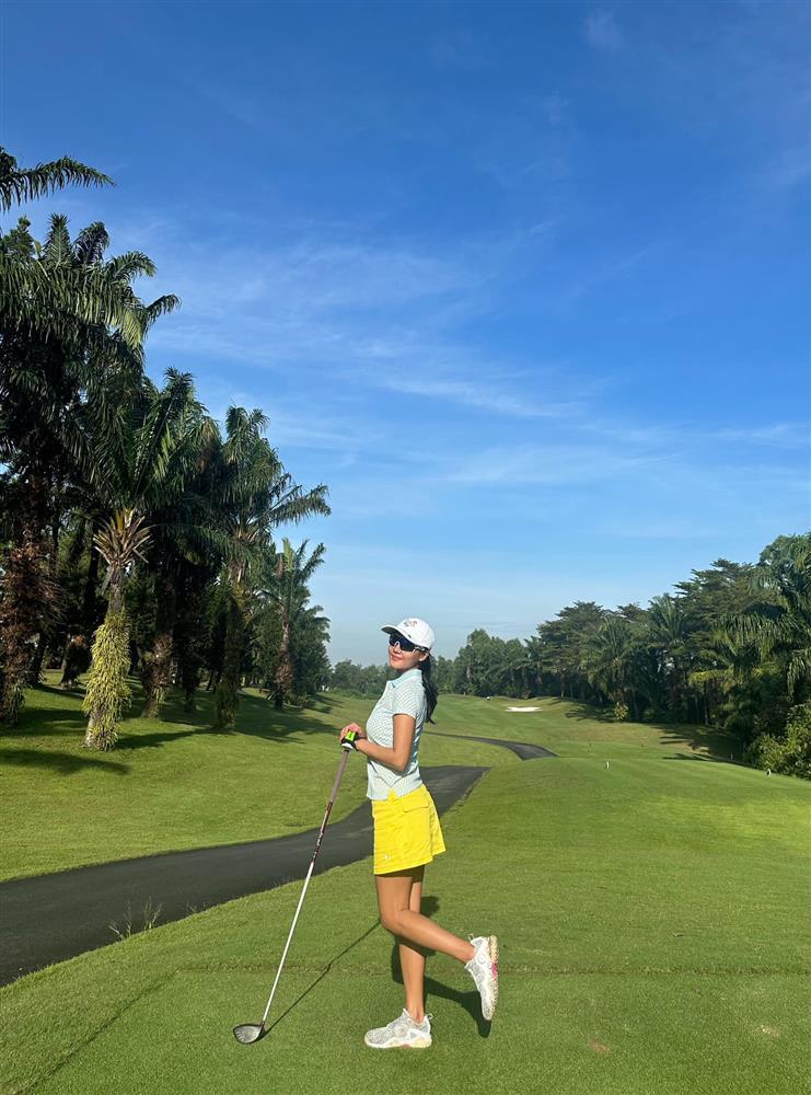 Showbiz Việt ngày 3/2: Hồ Quang Hiếu khó chịu khi bị gọi là cô-16