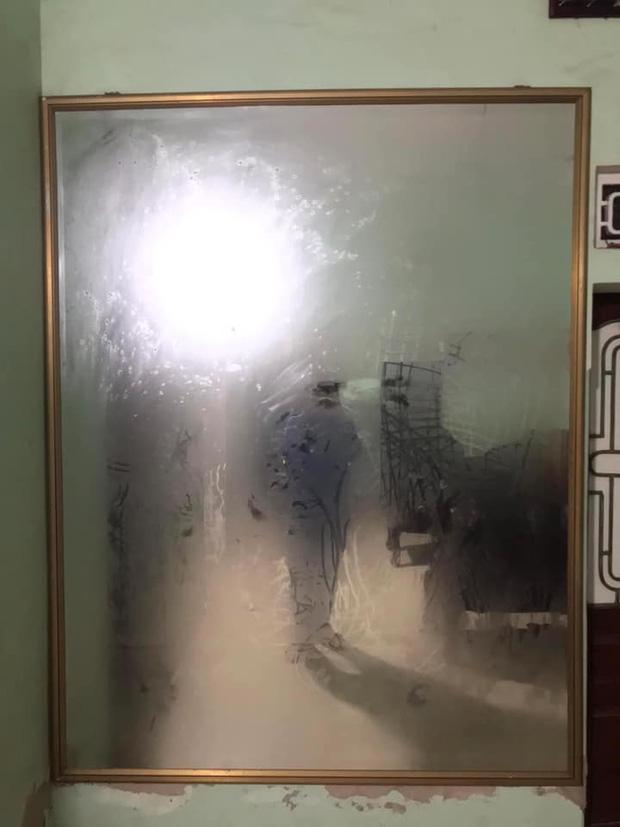 Đặc sản trời nồm Hà Nội, ngã sấp mặt vì nền nhà ướt sũng-7