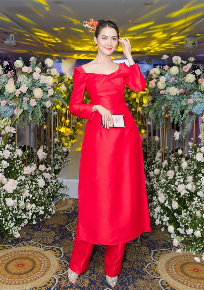 Hoa hậu, á hậu bị chê mặc lố tại đám cưới ca sĩ Bằng Cường-4