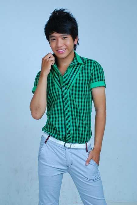 Những màn dậy thì ấn tượng của dàn nam thần V-biz-9