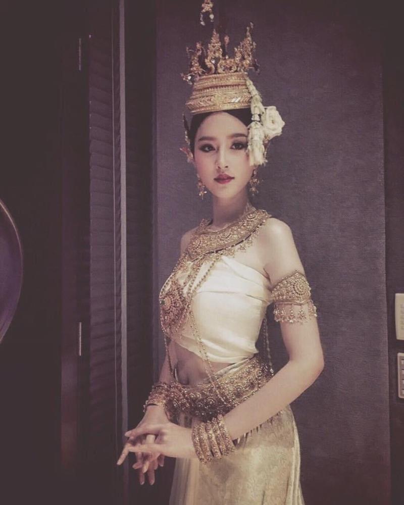 Nhan sắc ngọt ngào hoa hậu chuyển giới đẹp nhất Thái Lan-1