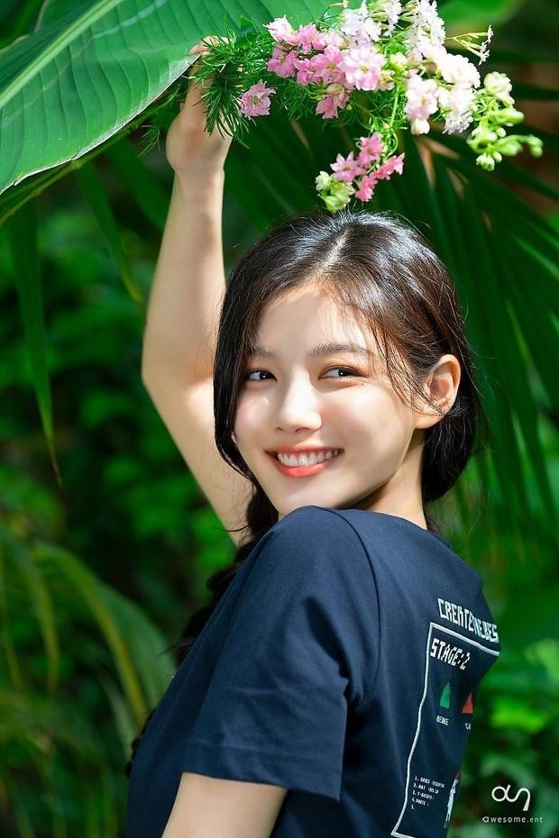 Vóc dáng em gái quốc dân Kim Yoo Jung-3