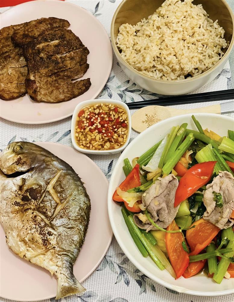 Giữ gìn tâm hồn quê hương bằng cơm Việt của 8x ở Canada-6