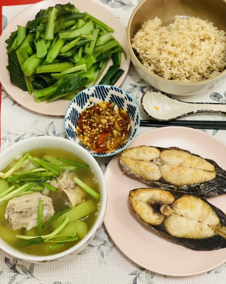 Giữ gìn tâm hồn quê hương bằng cơm Việt của 8x ở Canada-8