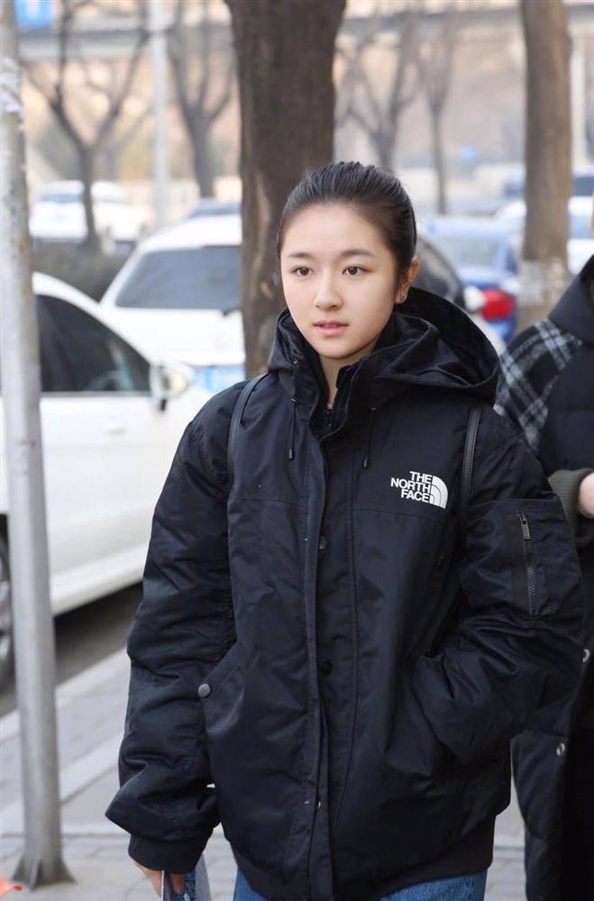 Nhan sắc Trương Tịnh Nghi, Tống Tổ Nhi khi thi đại học-8