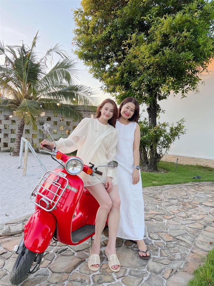 Nhã Phương không ngại style nông dân từ ngày lấy Trường Giang-3