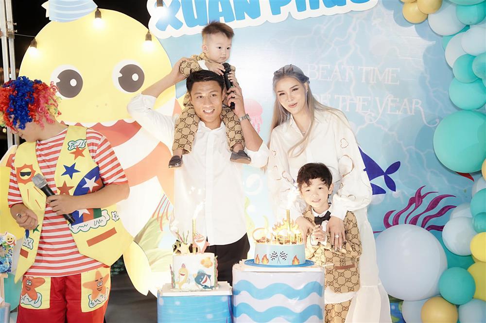 Góc khuất Kỳ Hân khi lấy chồng cầu thủ-4