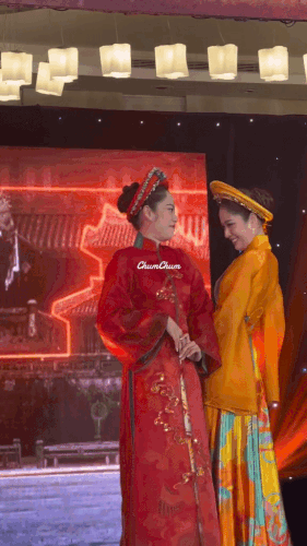 Nam Em - Nam Anh gây tranh cãi vì catwalk sai, cười cợt trên sân khấu-3