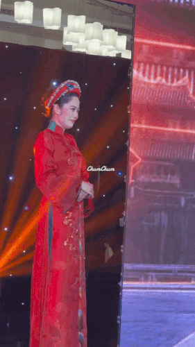 Nam Em - Nam Anh gây tranh cãi vì catwalk sai, cười cợt trên sân khấu-4