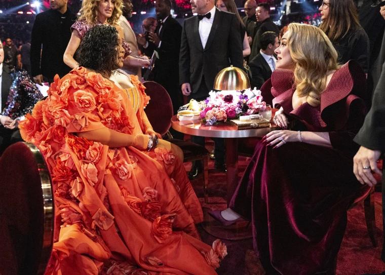 Beyoncé đi vào lịch sử Grammy 2023 khi kẹt xe đến trễ-4