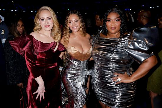 Beyoncé đi vào lịch sử Grammy 2023 khi kẹt xe đến trễ