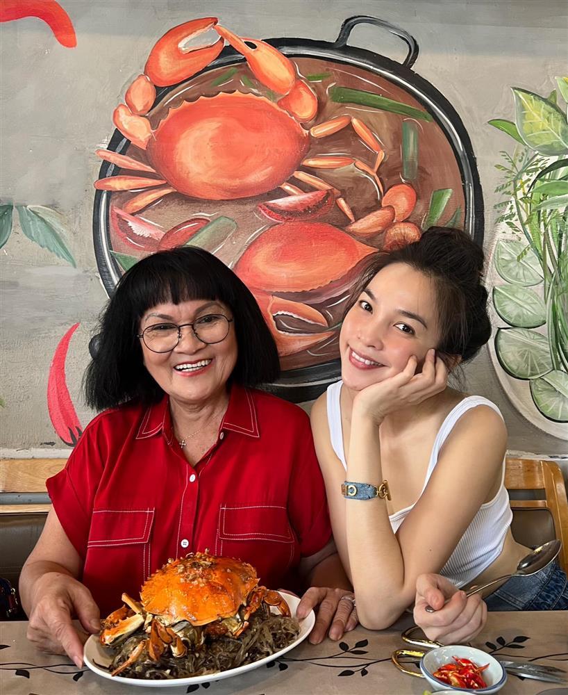 Showbiz Việt ngày 6/2: Đàm Thu Trang xưng MẸ với chồng-7