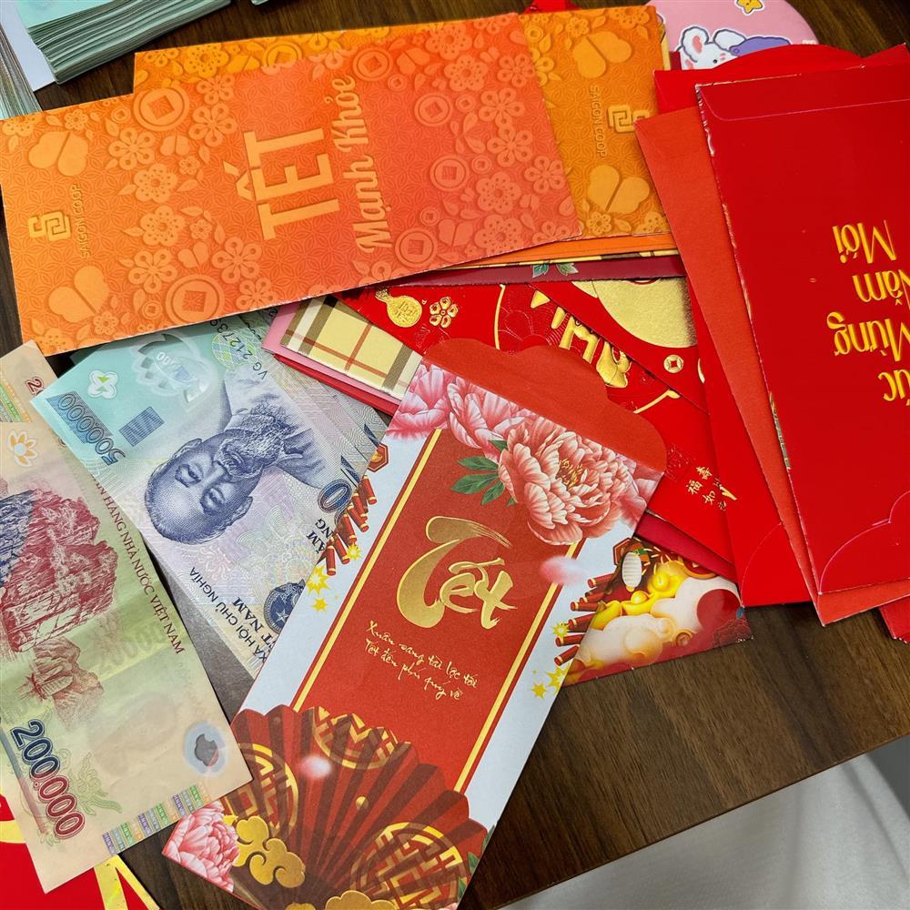 Showbiz Việt ngày 6/2: Đàm Thu Trang xưng MẸ với chồng-12