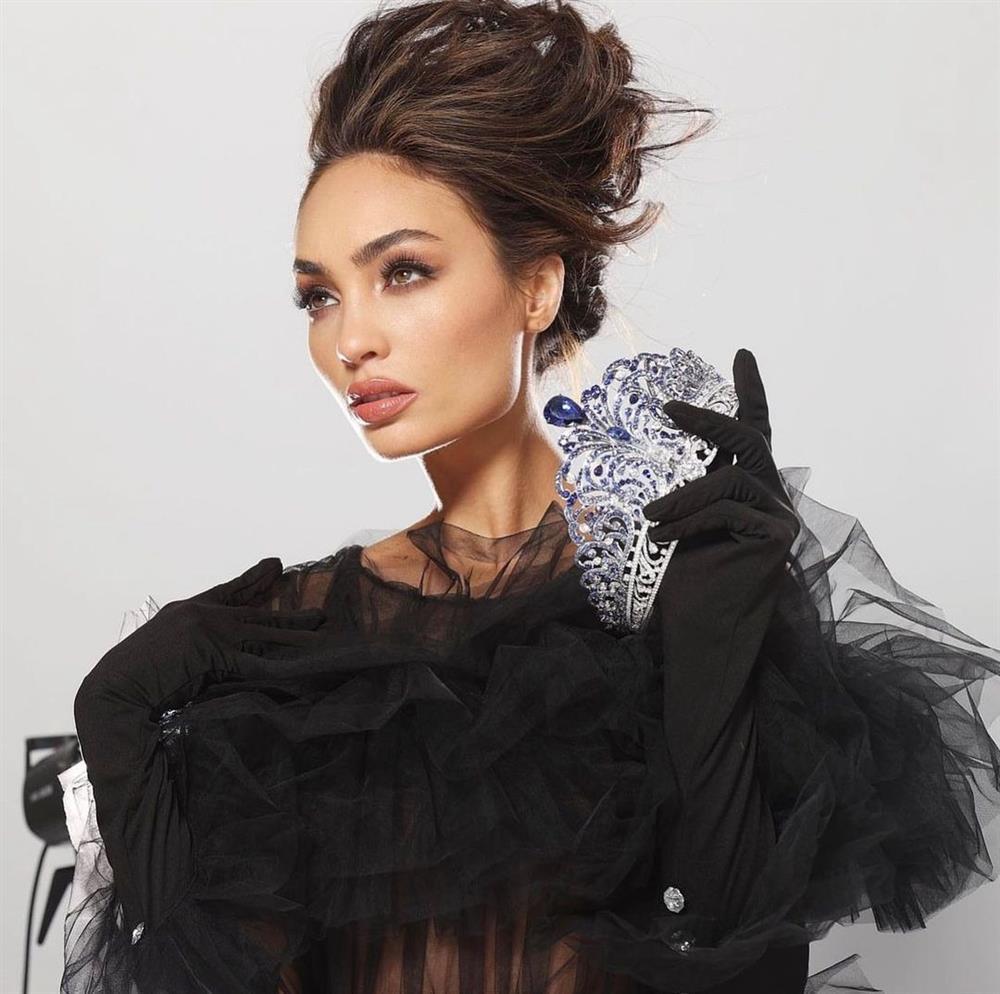 Miss Universe 2022 đẹp cỡ nào khi không make-up?-8