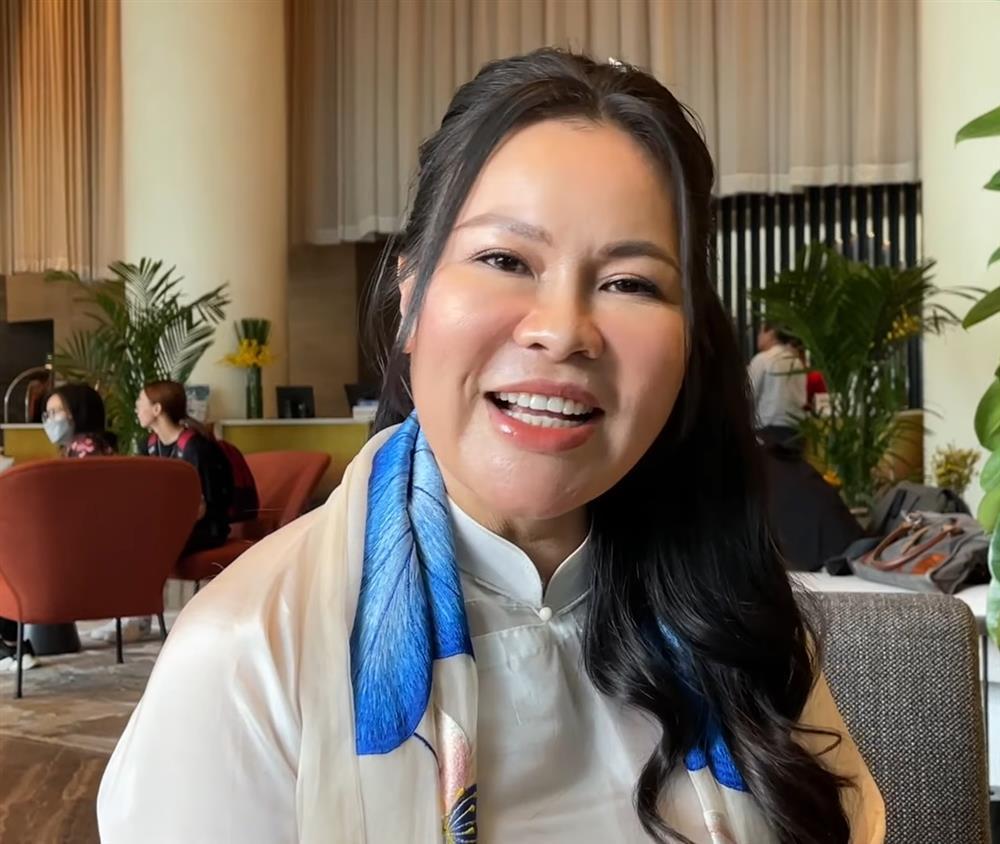 CAM thường vợ đại gia của Quý Bình sau sinh-5