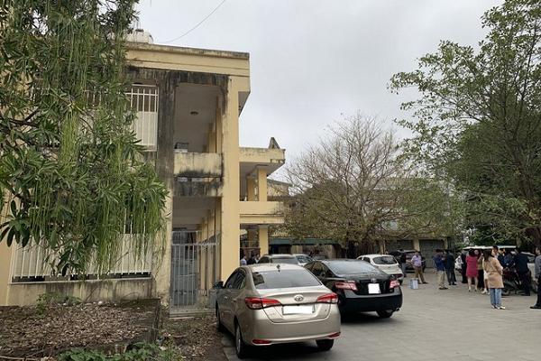 Vụ bán phế liệu 60 thùng hồ sơ: Mở kho lưu trữ kiểm đếm số lượng-2