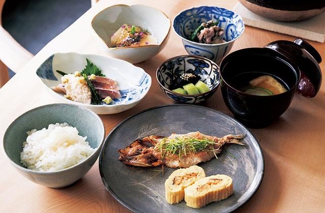 4 điều người Nhật làm trong bữa cơm giúp họ sống lâu sống khỏe-1