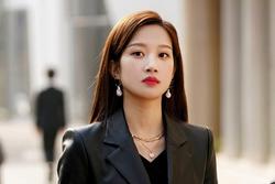 'Nữ thần thế hệ mới' Moon Ga Young: chưa phất lên vì chọn kịch bản kém
