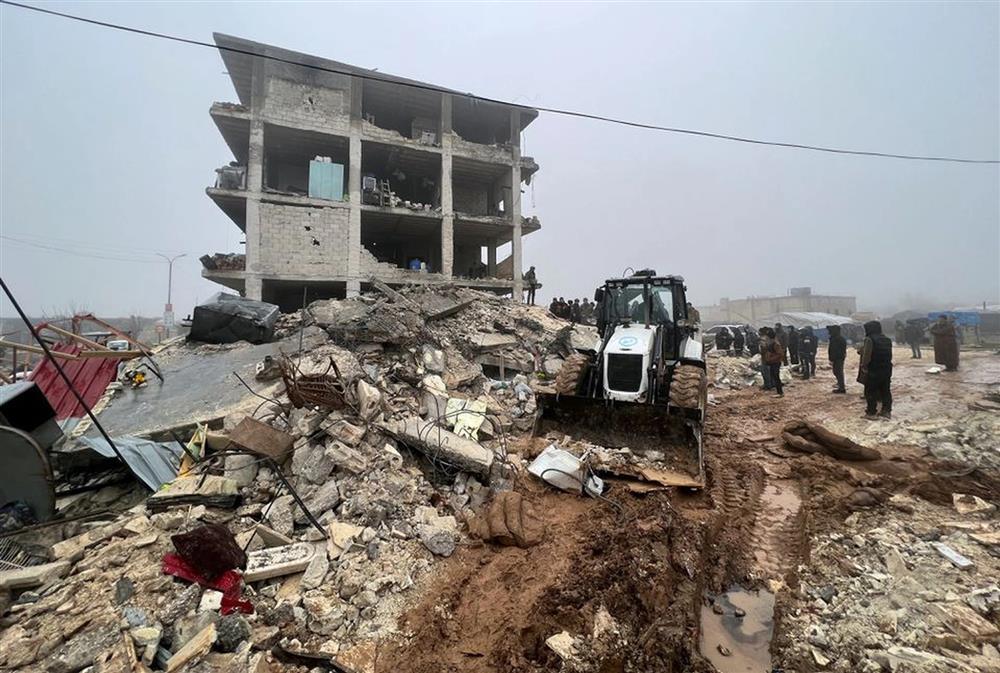 Kỳ tích người mẹ sinh con trong đống đổ nát sau động đất ở Syria-2