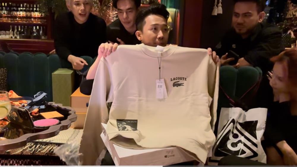 Trấn Thành đập hộp quà sinh nhật, sốc nhất Lê Dương Bảo Lâm-11