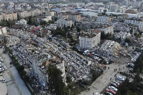 Hơn 7.800 người chết vì động đất, Thổ Nhĩ Kỳ ban bố tình trạng khẩn cấp-1